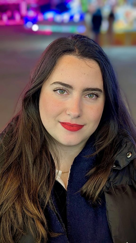 Marina García – Los ojos del dragón: Secretos y Alianzas