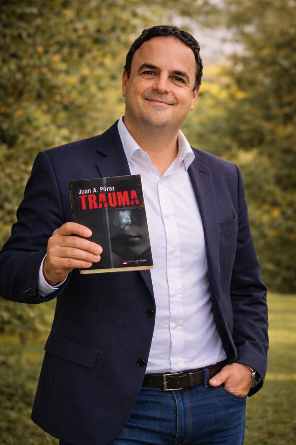 Un cadáver, un secreto y un pasado que vuelve: Juan Aparicio Pérez sacude el thriller español con Trauma